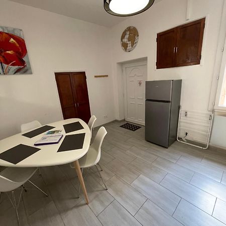Apartmán Chez Sonou , Nimes Centre Exteriér fotografie